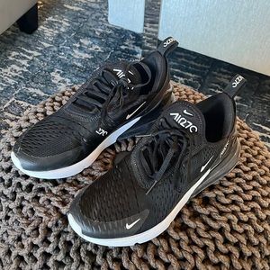 Nike Air 270 Sneakers